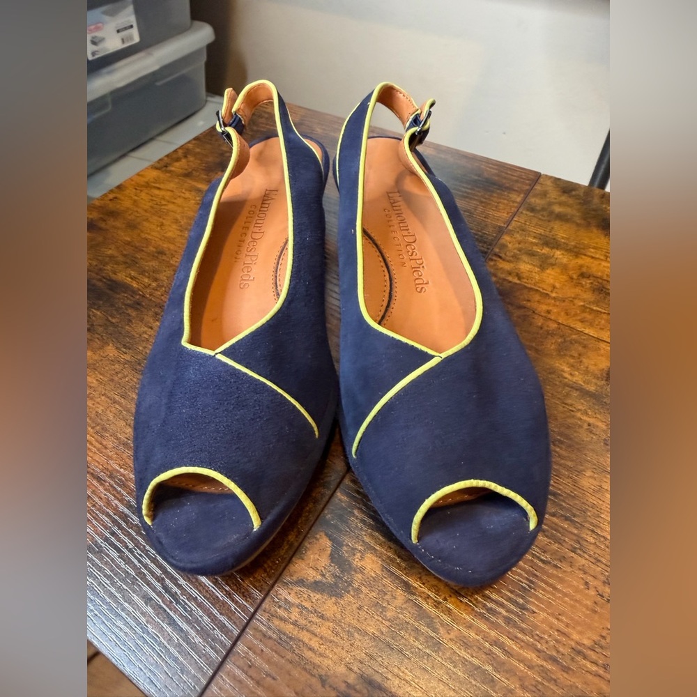 L'Amour des Pieds Bryer Leather Navy Yellow Sling Back Shoe Size 7.5